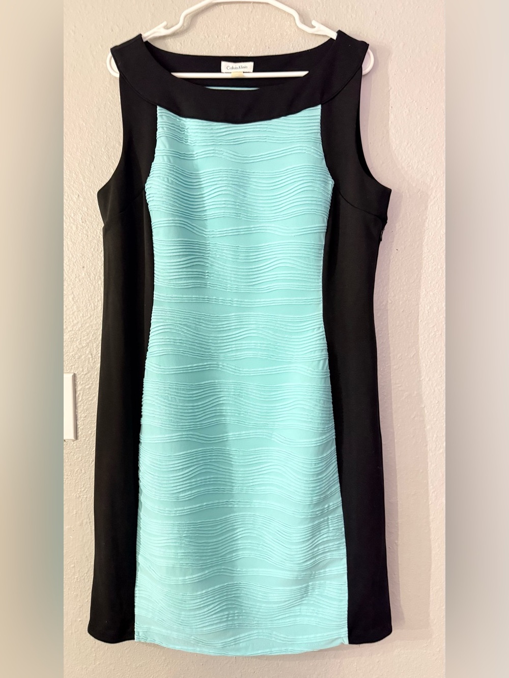 Calvin Klein Aqua and Black Textured Sheath Midi Dress